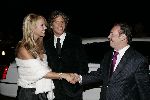 Utrecht 24 september 2004
Premiere Alice in glamourland.
Linda de Mol met vriend Sander Vahle en Hans v d Heuvel