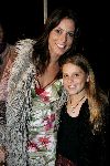 Utrecht 24 september 2004
Premiere Alice in glamourland.
Heleen v Rooyen met dochter