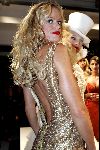 Monaco 10 september 2004
Modeshow Monique Collignon in Grimaldi. 
Inge de Bruijn als mannequin