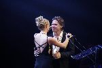 Hilversum 30 september 2004
Uitreiking Gouden beelden in studio 21
Johnny de Mol  met Chantal Janzen