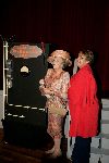 Den Haag 12 september 2004
Koningin Beatrix opent Diligentia.  
Mevr Overhoff