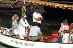 Koningin Beatrix varen met Mabel Wisse Smit Prins Friso Prins Constantijn  Prinses Laurentien Prinses Eloise en Prins Claus Cazimir
Groene Draeck