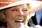 Den Haag 12 september 2004
Koningin Beatrix opent Diligentia.
