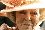 Den Haag 12 september 2004
Koningin Beatrix opent Diligentia.