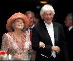Den Haag 12 september 2004
Koningin Beatrix opent Diligentia. 
Koningin met Paul v Vliet
