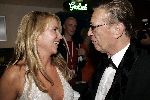 Utrecht 24 september 2004
Premiere Alice in glamourland.
Linda de Mol met  vader John de Mol sr