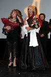 Utrecht 24 september 2004
Premiere Alice in glamourland
Linda de Mol met Joan Collins