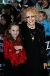 Rotterdam 19 september 2004
Premiere Crazy for You in het nieuwe Luxor.
Marjan Berm met kleindochter
