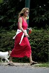 Loosdrecht 12 september 2004
Milika Peterzon met haar hond aan het wandelen