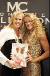 Monaco 10 september 2004
Modeshow Monique Collignon in Grimaldi. 
Monique Collignon met Inge de Bruijn