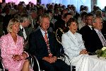 Barneveld 7 september 2004
Prinses Margriet en Pieter v Vollenhoven openen het nieuwe Politie en brandweer gebouw. Met Jan Kamminga en vrouw