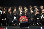 Amsterdam 27 september 2004
Afscheid Andre Hazes in de Amsterdam Arena
Rachel hazes met Andre en Roxanne en ouders