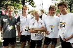 Zaandam 19 september 2004
Dam tot Dam Loop. Caroline Tensen met Peter Gallas en Marc Klein Essink   Prins Pieter Christiaan en Rene Froger
