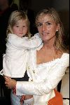 Monaco 10 september 2004
Modeshow Monique Collignon in Grimaldi. 
Silvie Schmeitz met dochter