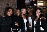 Amsterdam 21 september 2004
Presentatie boek Sylvana Simons.
Paula Patricio met Ruth Jacott en Sylvana Simons