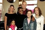 Amsterdam 21 september 2004
Presentatie boek Sylvana Simons.
Sylvana Simons met man en kinderen