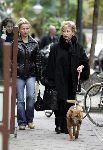 Amsterdam  26 september 2004
Tatjana met haar moeder en hond op cornelis schuytstraat