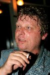 Scheveningen 13 september 2004
Premiere Cool in pathe scheveningen.
Theo v Gogh met sigaret