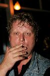 Scheveningen 13 september 2004
Premiere Cool in pathe scheveningen.
Theo v Gogh met sigaret