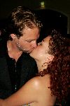 Scheveningen 13 september 2004
Premiere Cool in pathe scheveningen.
Katja Schuurman met vriend  Thijs Romer kussend
