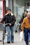 Amsterdam 18 september 2004
Wilfred Genee met vriendin op de fiets