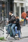 Amsterdam 18 september 2004
Wilfred Genee met vriendin op de fiets