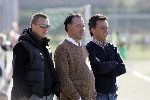 Amsterdam 17 september 2005
Benno Leeser met Yves Gyraths voetballen kijken bij zijn kleinzoon