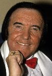 De belgische zanger-entertainer-marktkoopman EDDY WALLY
met zijn boek 