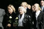Amsterdam 29 september 2005
Begrafenis Joop Doderer op begraafplaats Zorgvlied.
Karin Verstraeten en Diana Dobbelman