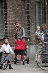 Amsterdam 24 september 2005
Prins Bernhard jr   met Prins Maurits prinses Annette en Prinses Marilene met gsm