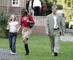 Wassenaar 18 september 2005
Trouwerij Roelof Hemmen en Marjon v Rijn.
Sacha de Boer met Rick Nieman en zijn dochter