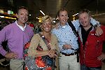 Schiphol 19 september 2005
Caroline Tensen vertrekt naar kilimajaro met 3 heren Hans Robert en Titus Kramer.