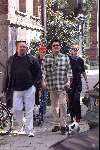 Amsterdam 23 september 2001
Barry Hay wandelend met hondje en vrouw(rood petje) 
Henk Schiffmacher met vrouw