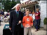 Molenschot 27 September 2003
Junior Smulders winnaar van Toxandria Jeugdgolf met een score van +3 met de Dhr. Brenninkmeijer