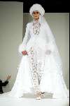 Amsterdam 15 september 2003
Modeshow Ronald Kolk in Koepelkerk
Trouwjurk