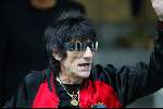 Amsterdam 24 september 2003
Rolling Stones verlaten Amstel hotel
Ron Wood