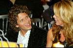 Hilversum 25 september 2003
Uitreiking van de gouden beelden in studio 21
Linda de Mol en Sander