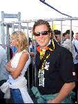 Zandvoort 21 september 2003
Winston Gerschtanowitz en op achtergrond Anouk Voorveld