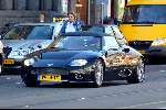 Amsterdam 25 september 2003
Winston Gerschtanowitz in SpykerCabrio van 250 000 euro