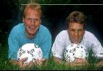 18 April 1990 Ronald Koeman en Erwin Koeman als coulmnisten voor Aktueel Wereldkampioenschap in Italie