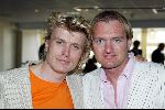 Scheveningen 27 april 2004
Lunch in het holland casino in scheveningen .
Chris Looman met Hans Klok