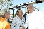 Ouderkerk aan de Ijssel 24 april 2004
Opening Klein Paardenburg in Ouderkerk aan de Amstel.
Erik de Vlieger met chefkok