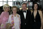 Rotterdam 16 april 2005
Luciano Pavarotti in Ahoy.
Harrie Mens met moeder en Suze en Marloes
Peter Smulders bv