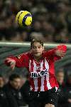 Eindhoven, 17 December 2005
Kompetiewedstrijd seizoen 2005/2006 
PSV-Willem II eindstand 4-1
Theo Lucius gooit de bal weer in het veld
© Foto Bart Bel