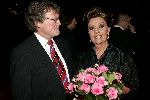 Den Bosch 19 december 2004
Premiere de Jantjes in de Parade
Carry tefsen   met man
Peter Smulders bv