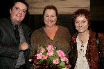 Den Bosch 19 december 2004
Premiere de Jantjes in de Parade
Maya Vandenbroecke Bea Meulman en Johnny Kraaykamp jr
Peter Smulders bv