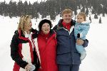 Lech 12 februari 2005
Officieel fotouur met Prinses Amalia Maxima Prins Willem Alexander en Koningin Beatrix
Peter Smulders bv