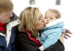 Lech 12 februari 2005
Officieel fotouur met Maxima Amalia Prins Willem Alexander en Koningin Beatrix. kussend
Peter Smulders bv