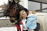 Lech 12 februari 2005
Officieel fotouur met Prinses Amalia Maxima Prins Willem Alexander en Koningin Beatrix
Peter Smulders bv
