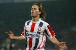 Tilburg, 28 januari 2006
Kompetitiewedstrijd seizoen 2005-2006
Willem ll - NEC eindstand 2-2
Frank van Mosselveld scoort doelpunt